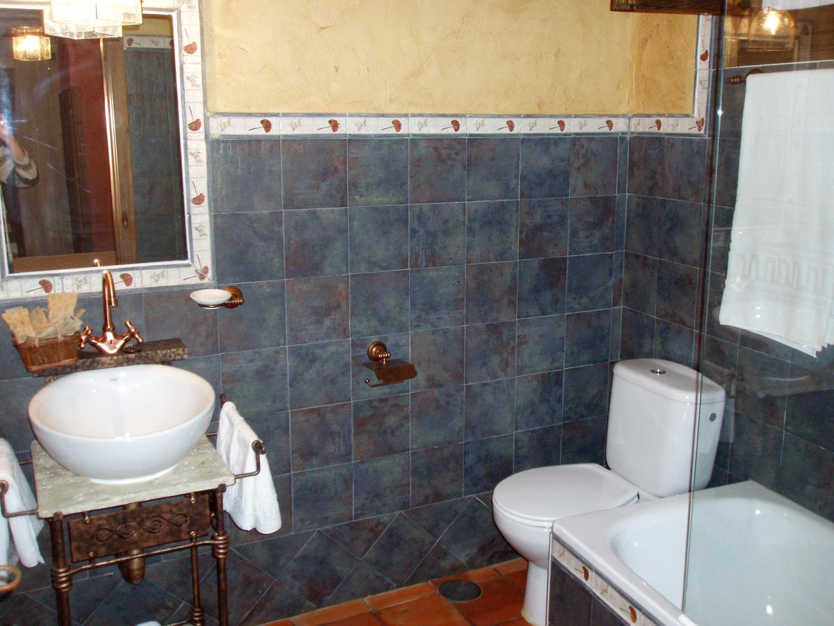 La Casa Vieja Guest House Turegano Exterior photo
